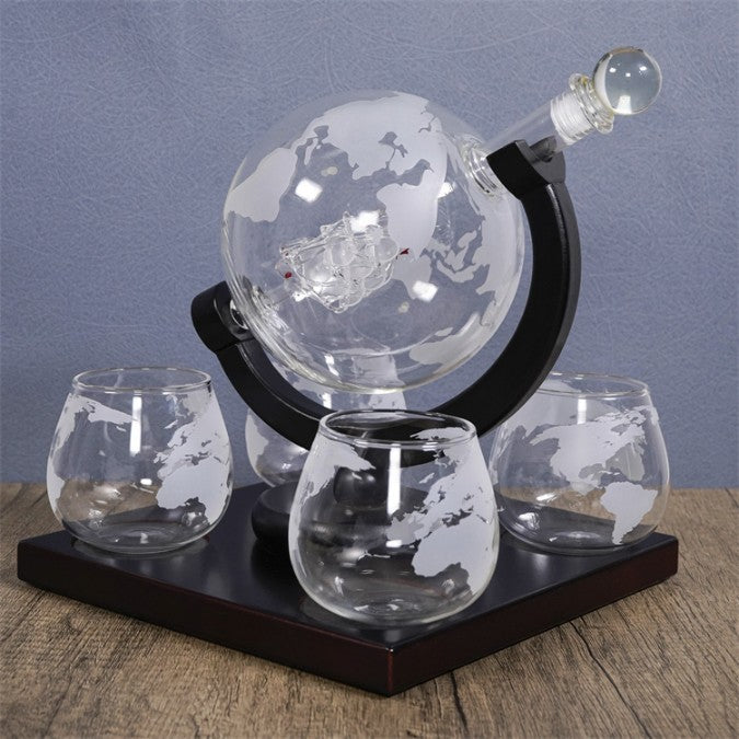 Round Whiskey Decanter Set with Glasses – Premium Glass Whiskey Gift Set image 3