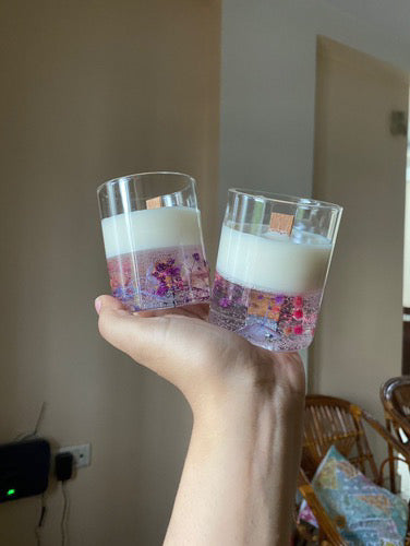 Flower Gel Wax Candle with Wood Wick –  for Relaxation & Ambience image 1