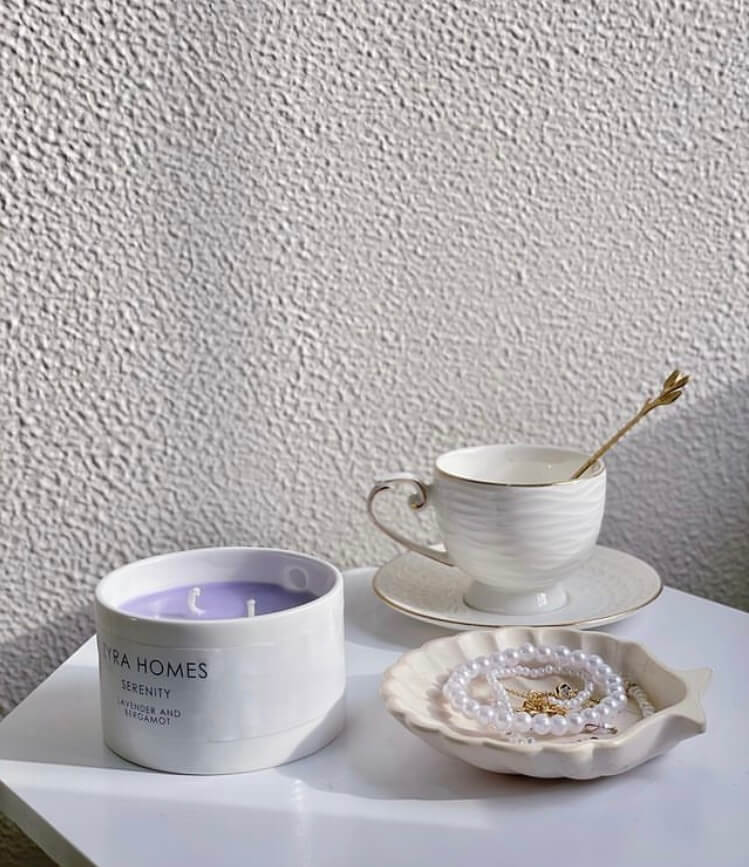 "Handcrafted Ceramic Candle – Elegant Home Decor with Long-Lasting Burn Time" image 3